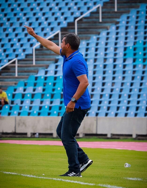 Dejair Ferreira é o novo treinador do Imperatriz.